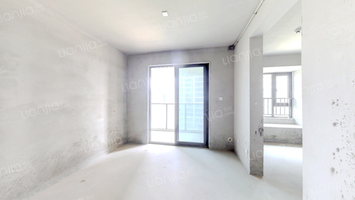 蓝庭景园二手房实景图