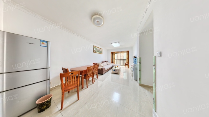 绿地国际花都三期二手房实景图