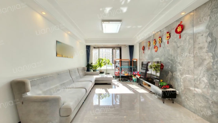 远洋荣域B2区二手房实景图