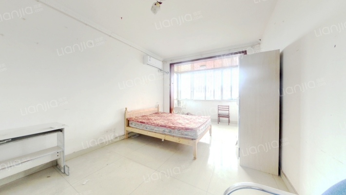 洛阳路211号二手房实景图