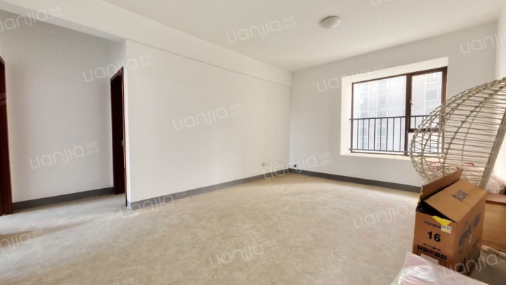 金色营盘二手房实景图