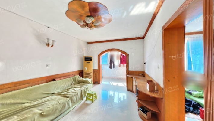 下民航宿舍二手房实景图