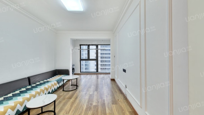 融创荣润时代壹号二手房实景图