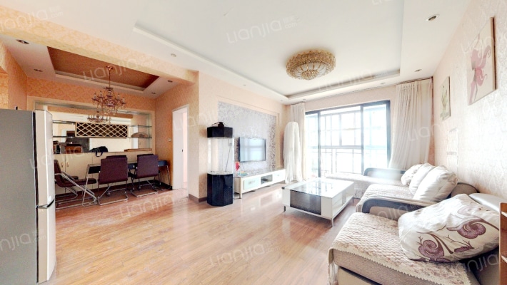 精城名典二手房实景图