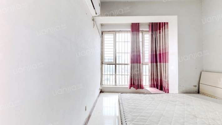 建业枫林上院二手房实景图