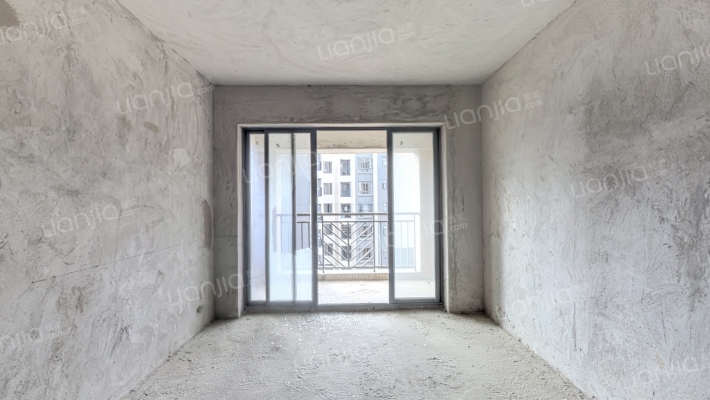 翡翠凤凰园二手房实景图