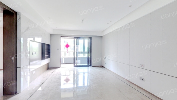 融创滨湖印二手房实景图