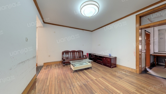 中房家属院二手房实景图