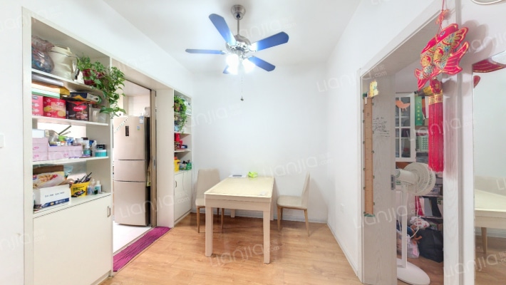 物化探院小区二手房实景图