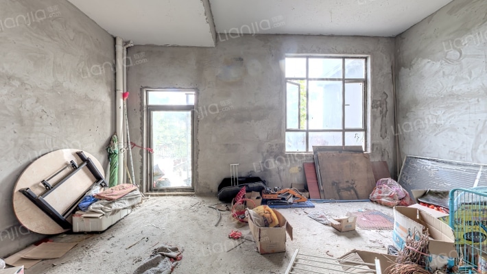 奥园一期五区索菲亚区二手房实景图