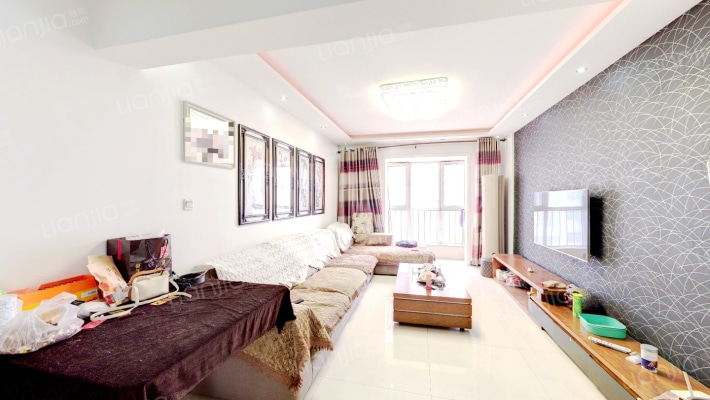 西部峰景二手房实景图