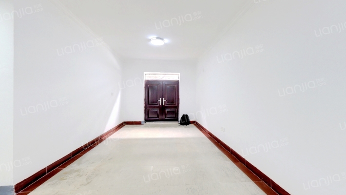 港信小区二手房实景图