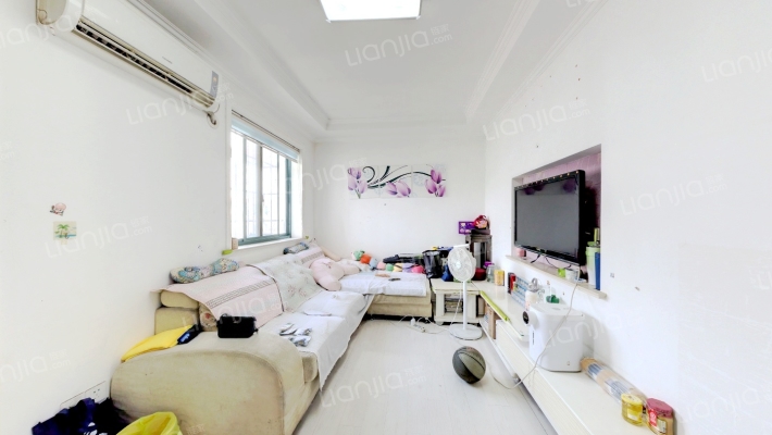 春雷路250弄二手房实景图