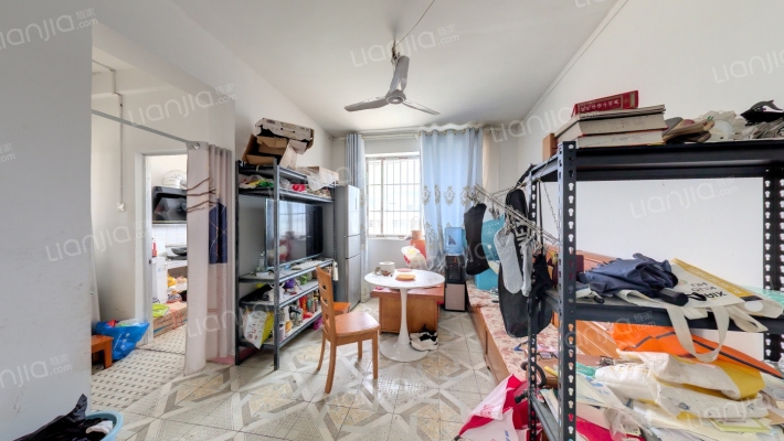 新世纪花园二手房实景图