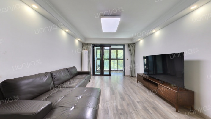 香漫雅园二手房实景图