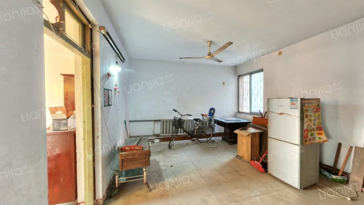 中州机械厂家属院二手房实景图