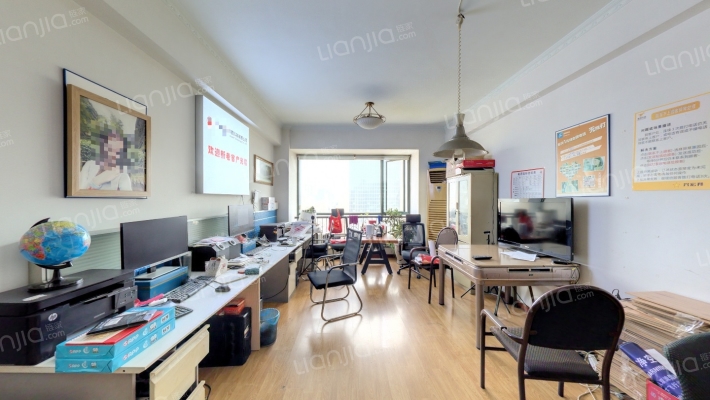 罗马假日广场二手房实景图