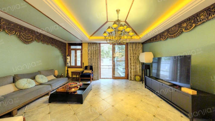 隆鑫72府二手房实景图