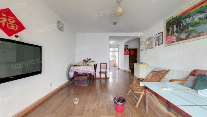 始信花园二手房实景图