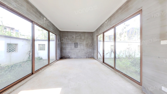 易辰江南大院二手房实景图