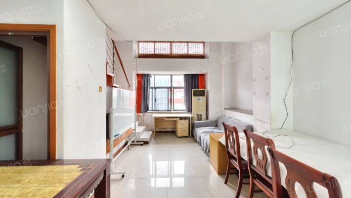 新沧商贸公寓二手房实景图