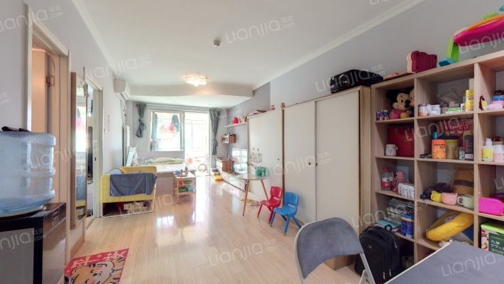 宏源公寓二手房实景图