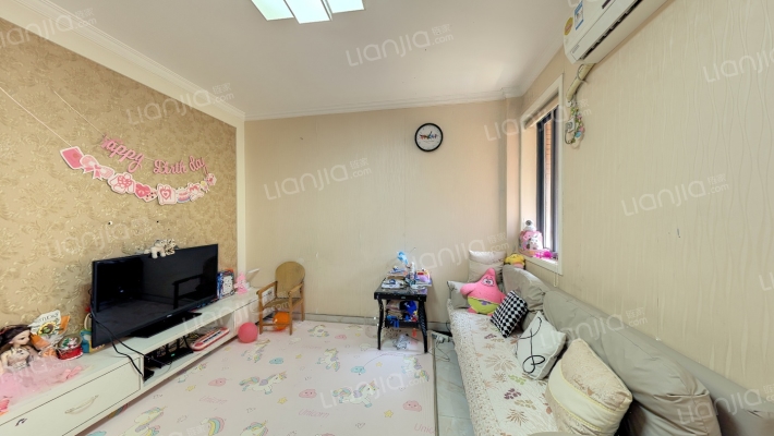 下沙铭都雅苑二手房实景图