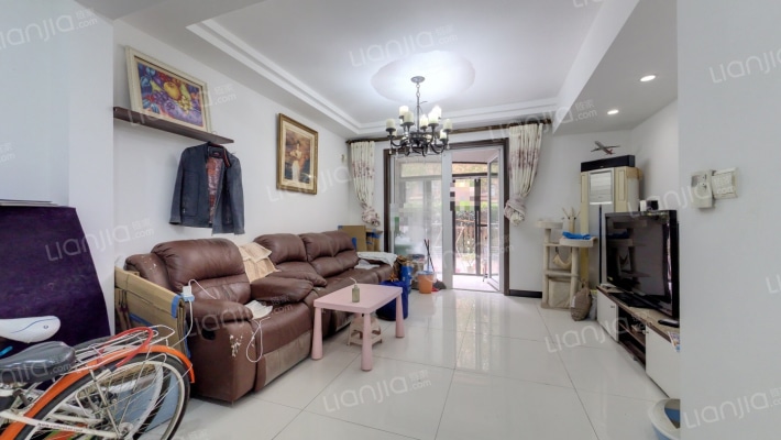 万科琥珀郡园二手房实景图