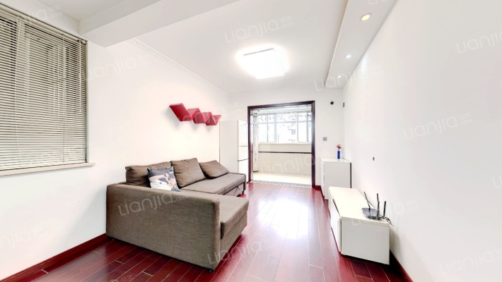 春江新城新河苑二期二手房实景图