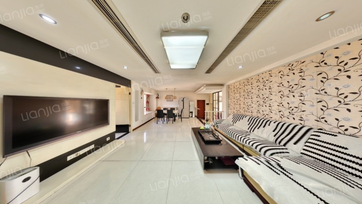 融信宽域二手房实景图