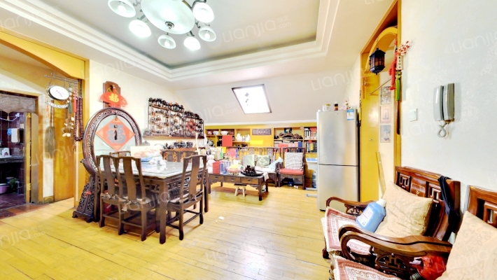 大学路公寓二手房实景图