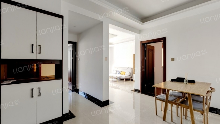 天邦新龙苑二手房实景图