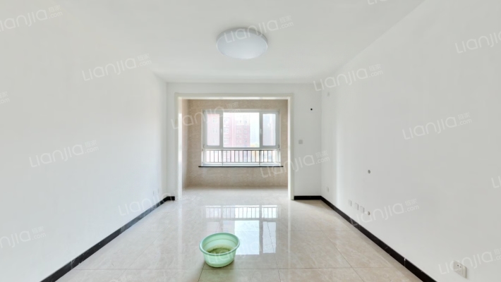 董家新村二手房实景图