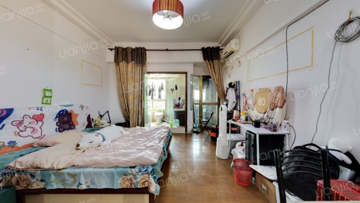 东方丽池二手房实景图