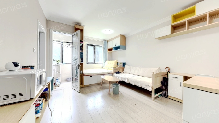 城市之光二手房实景图