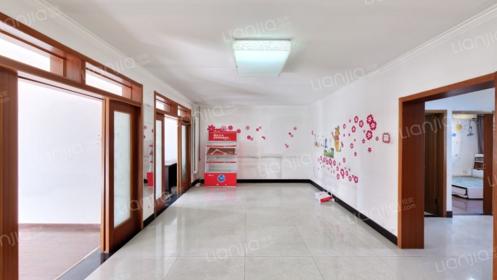 青春路31号院二手房实景图