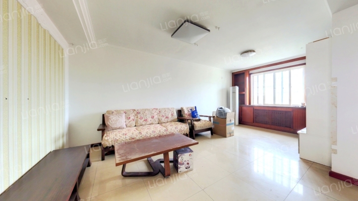 惠禾小区二手房实景图