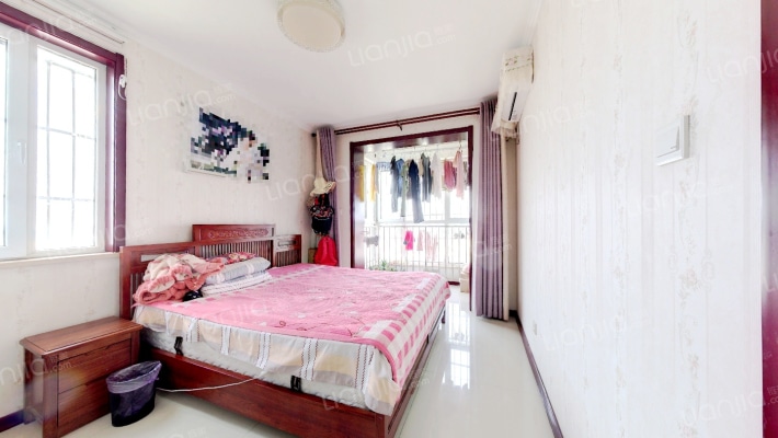 东港龙城南区二手房实景图