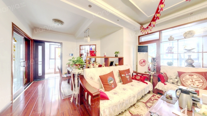 旭辉中央宫园二手房实景图