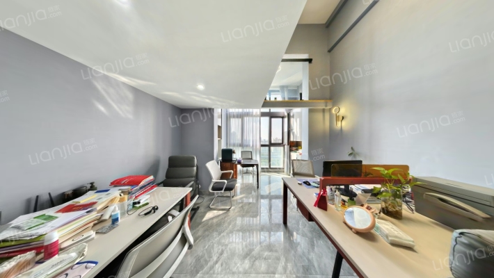 中创商业中心二手房实景图