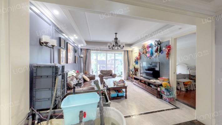 信达公园里一期二手房实景图