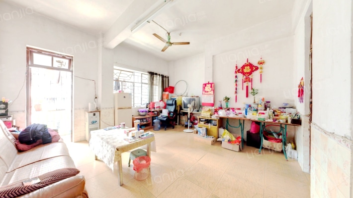 青春一街二手房实景图