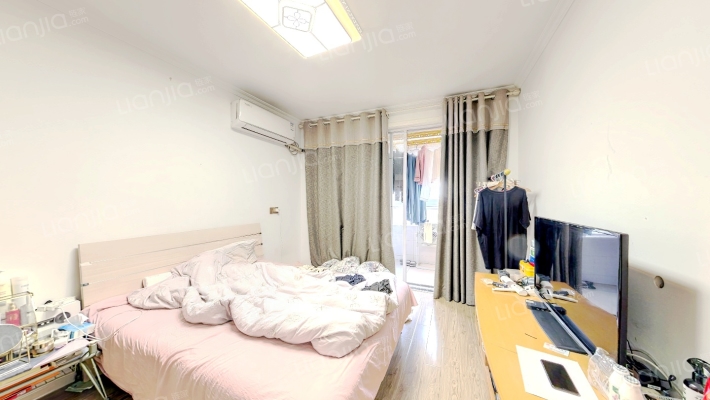 春江新城新河苑一期二手房实景图