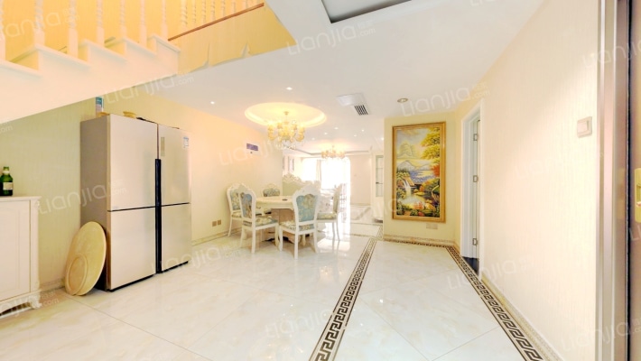 跃界二手房实景图