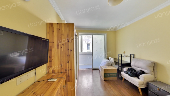 五岭小区二手房实景图