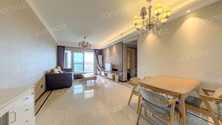 海伦天麓二手房实景图