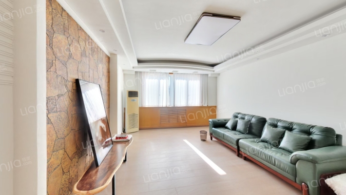 环保局宿舍二手房实景图