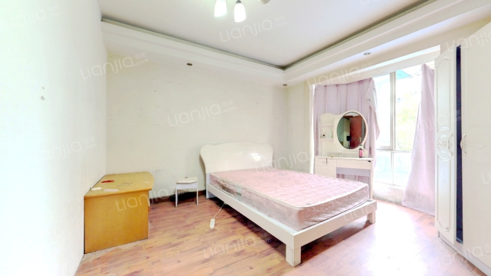 金桔花园二期南苑二手房实景图