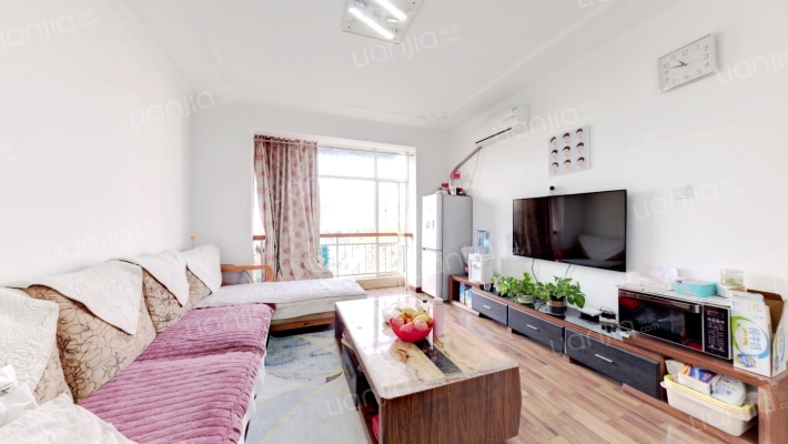 蓝色空间蓝月二手房实景图