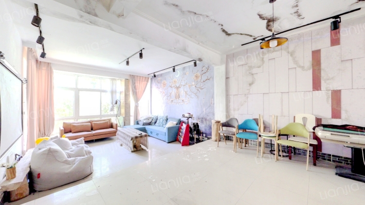 东软青城逸景二手房实景图